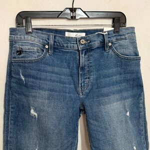 KanCan Boyfriend Ultra- Comfortable Jeans, Size 9/28, NWT, MAKE AN OFFER!!!
